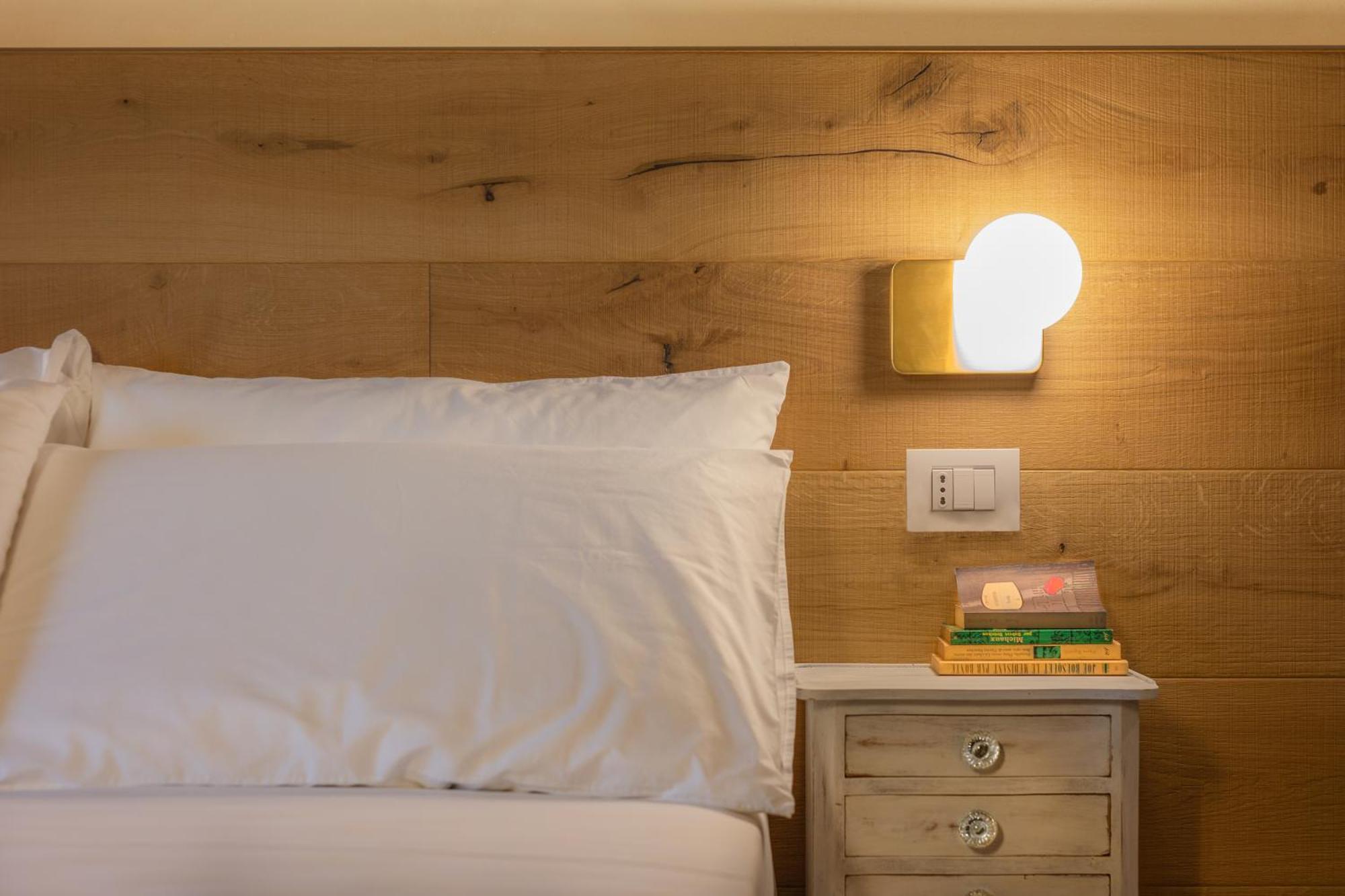 Luce Boutique Hotel Fortunago Eksteriør bilde