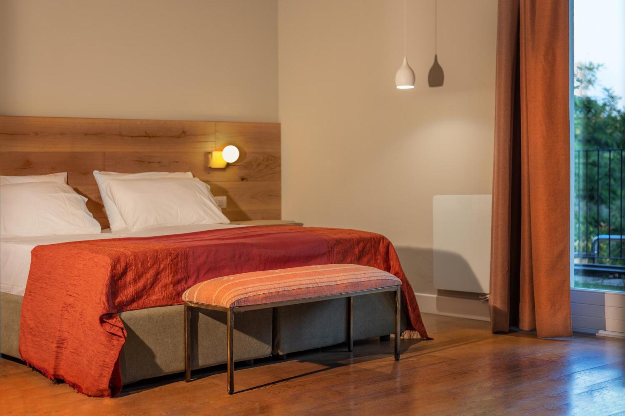 Luce Boutique Hotel Fortunago Eksteriør bilde