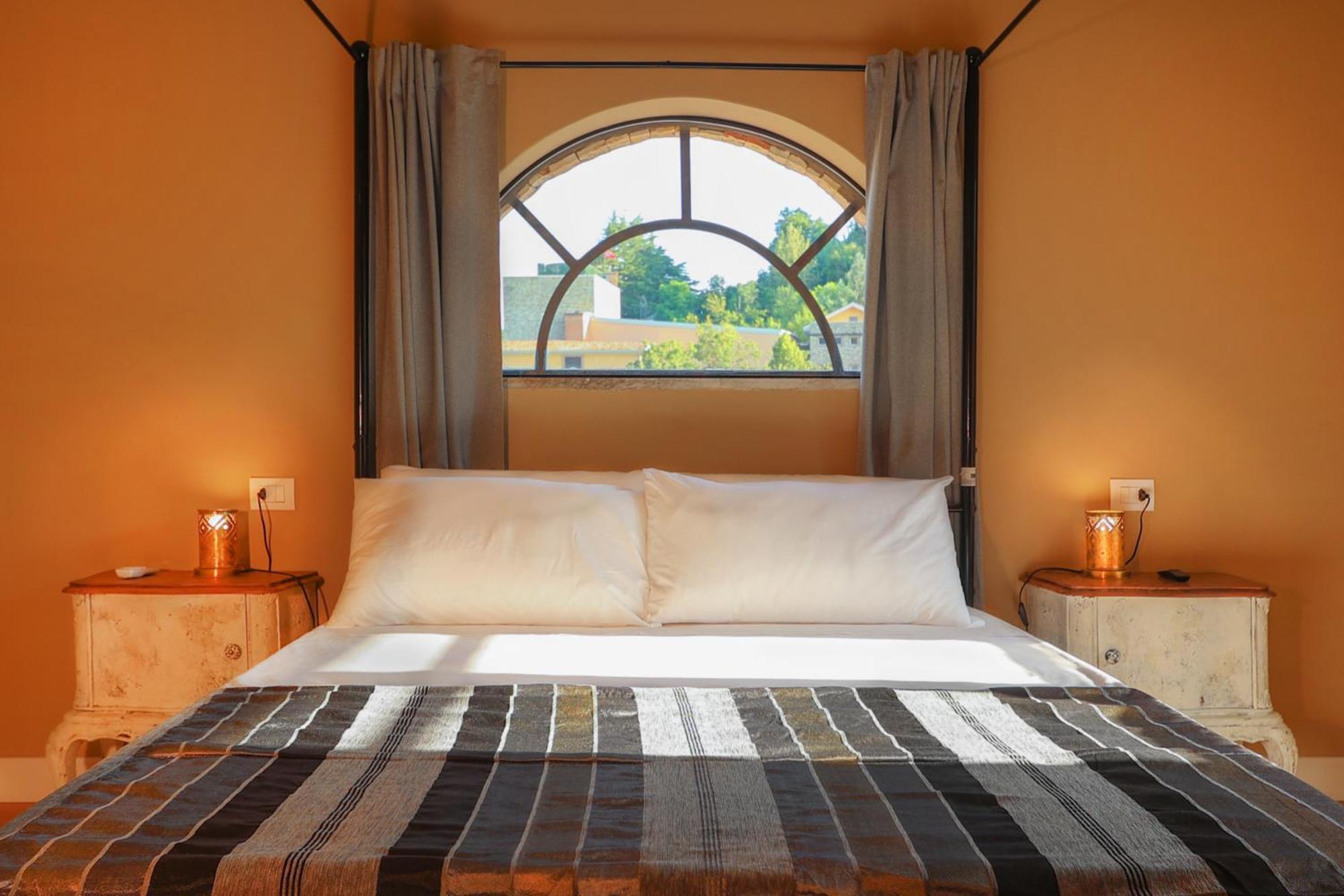 Luce Boutique Hotel Fortunago Eksteriør bilde